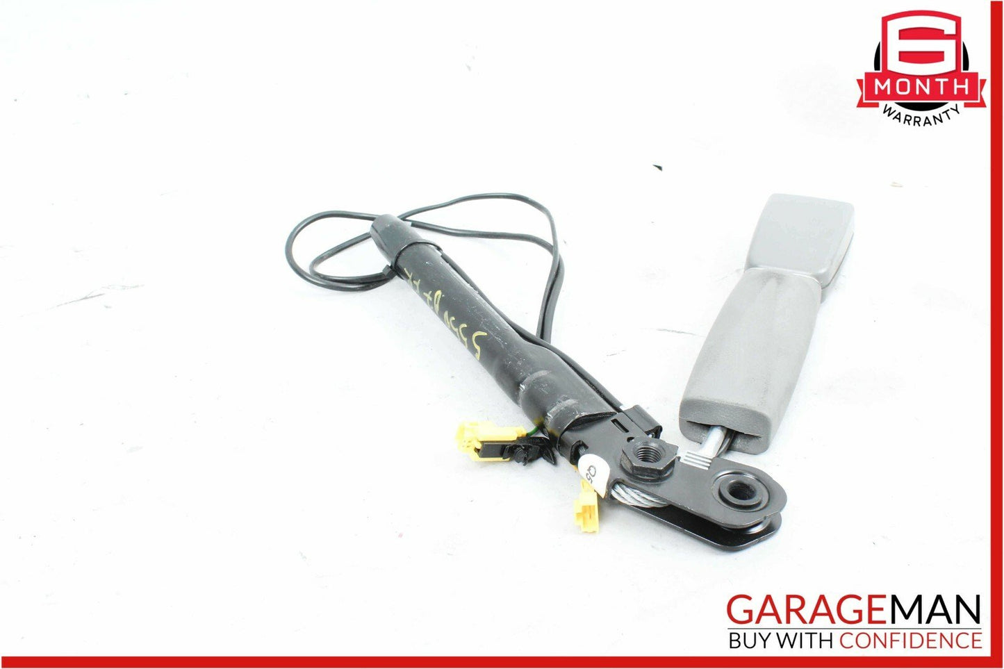 07-09 Mercedes W221 S550 S65 AMG Front Right Seat Belt Receiver Buckle Tensioner