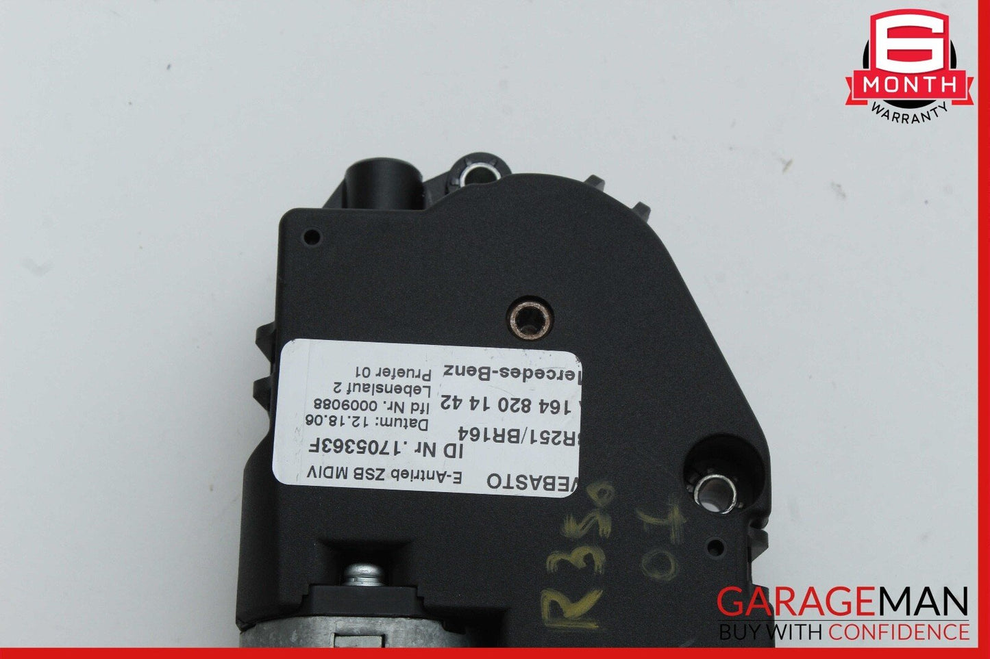 06-12 Mercedes W251 R350 4MATIC Panoramic Sunroof Sun Roof Motor 1648201442 OEM