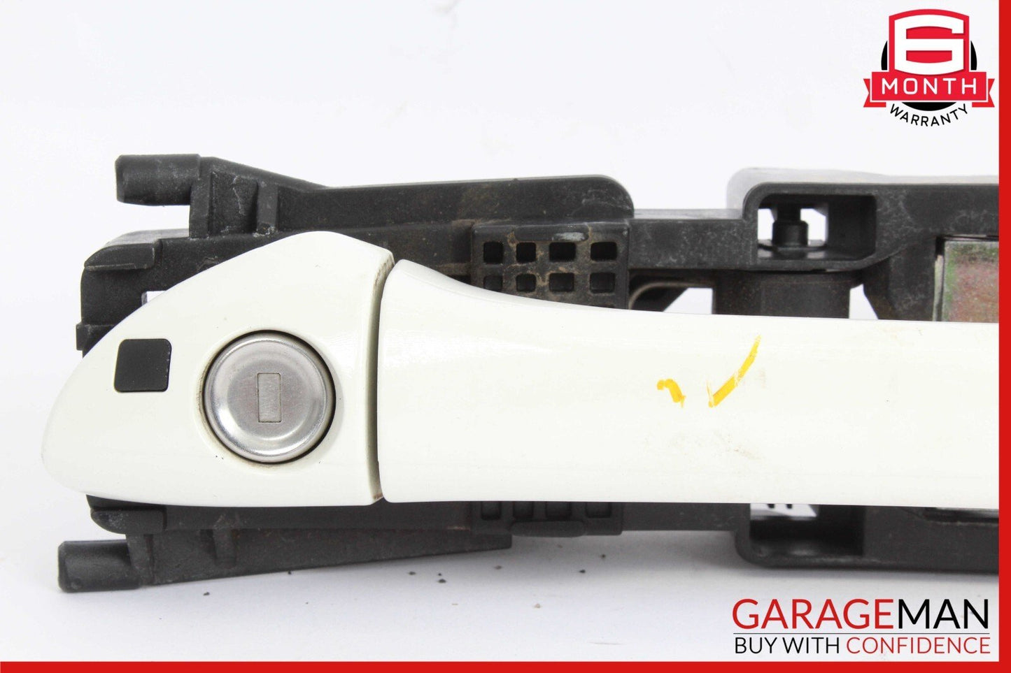05-07 Mercedes W203 C230 Front Left Driver Side Exterior Door Handle White OEM