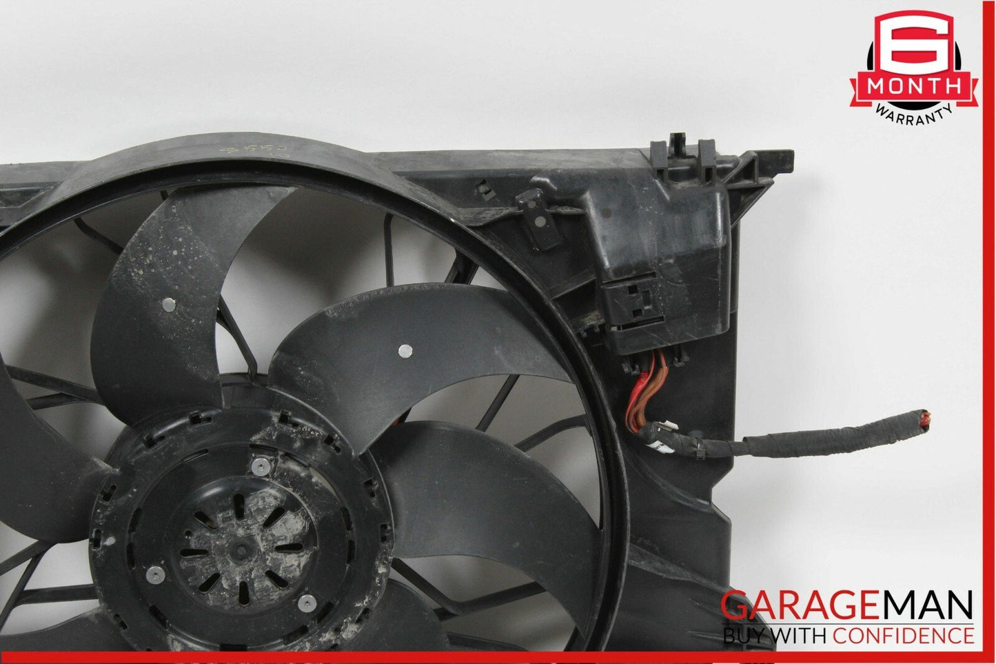 10-13 Mercedes W221 S550 CL550 Engine Cooling Fan Shroud Motor Assembly OEM