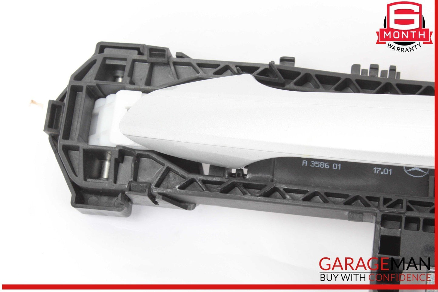 14-19 Mercedes W117 CLA250 CLA45 AMG Rear Left Side Exterior Door Handle OEM
