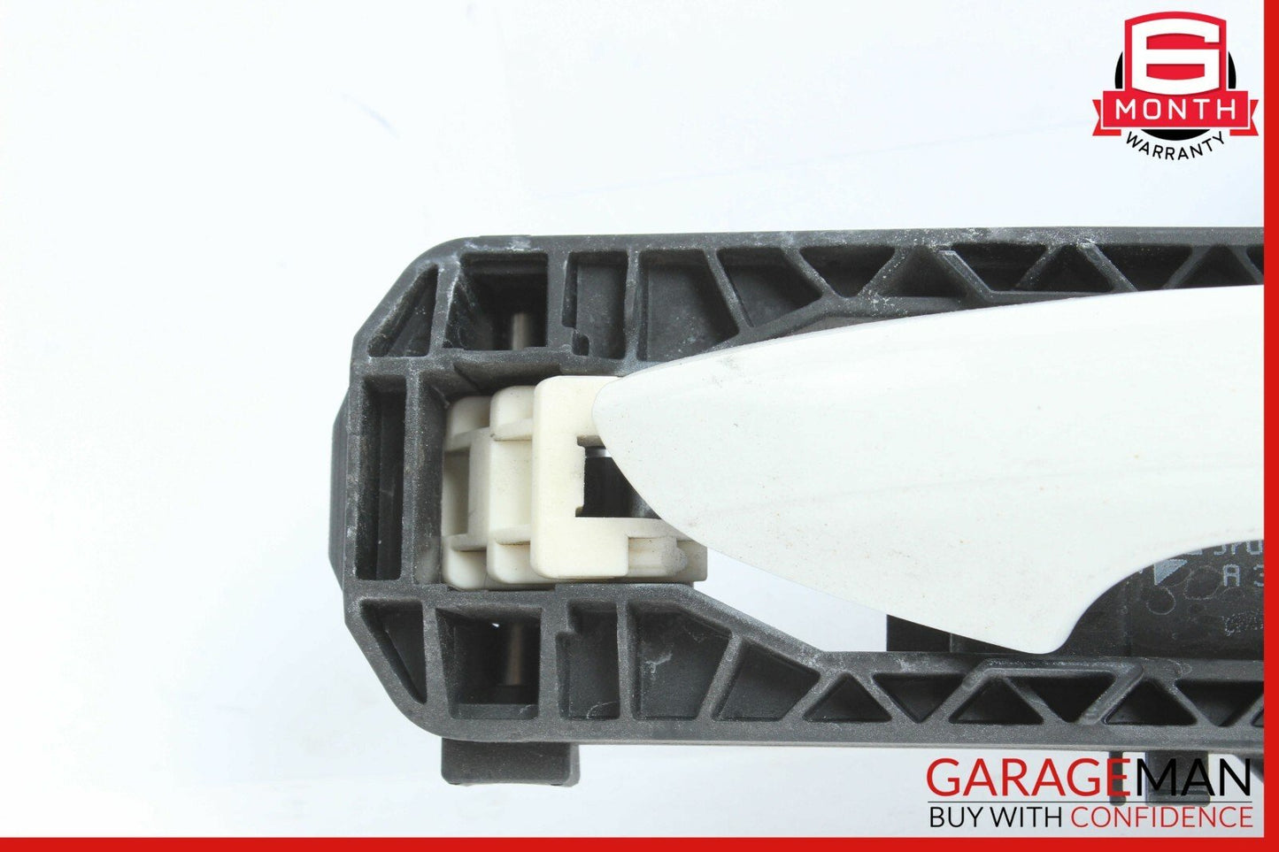 08-11 Mercedes W204 C350 Rear Right Passenger Side Exterior Door Handle White