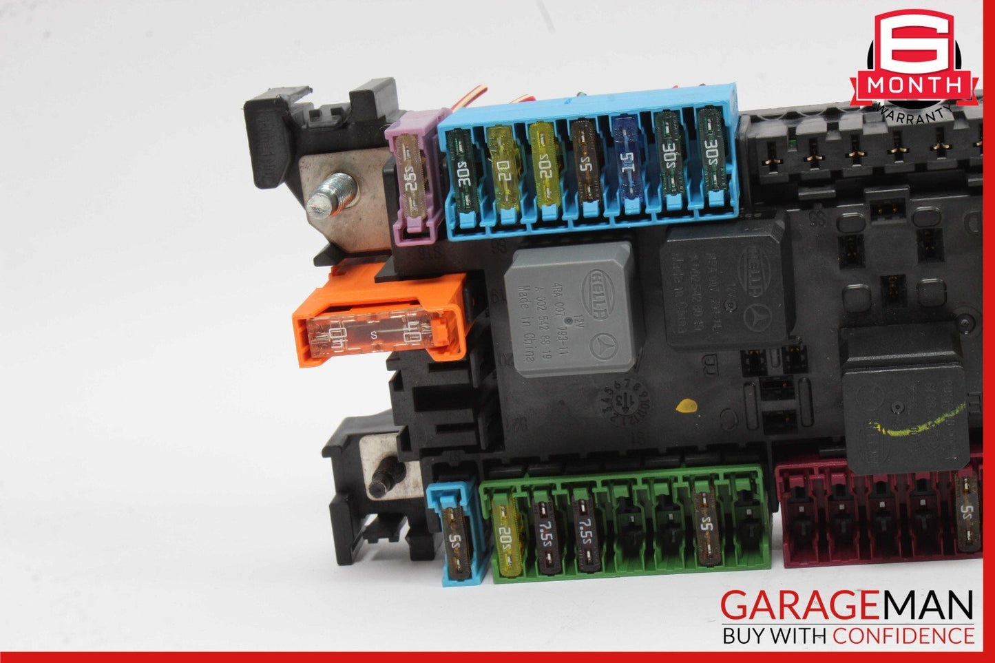 12-16 Mercedes X166 GL450 GL550 ML550 Rear Relay Fuse Box 1669063901 OEM