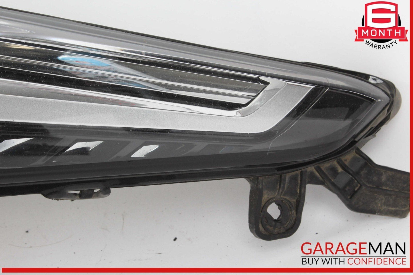 13-19 Cadillac ATS Front Right Passenger Side Halogen Headlight OEM