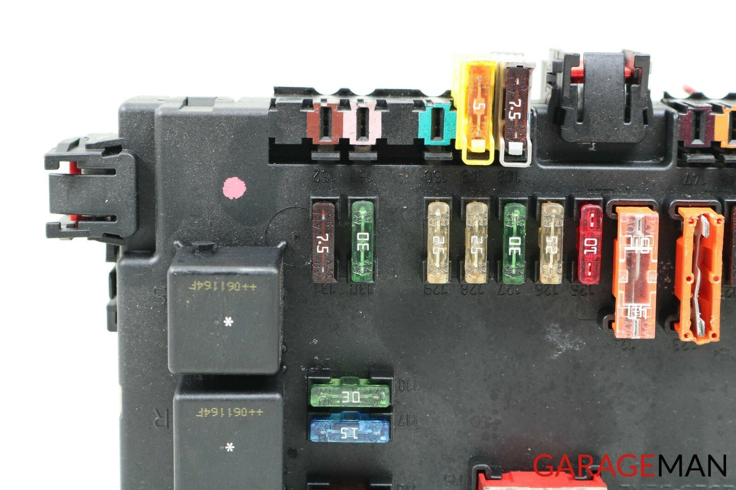 07-13 Mercedes W221 S550 CL550 Rear Trunk Fuse Box Relay Block Q02 OEM