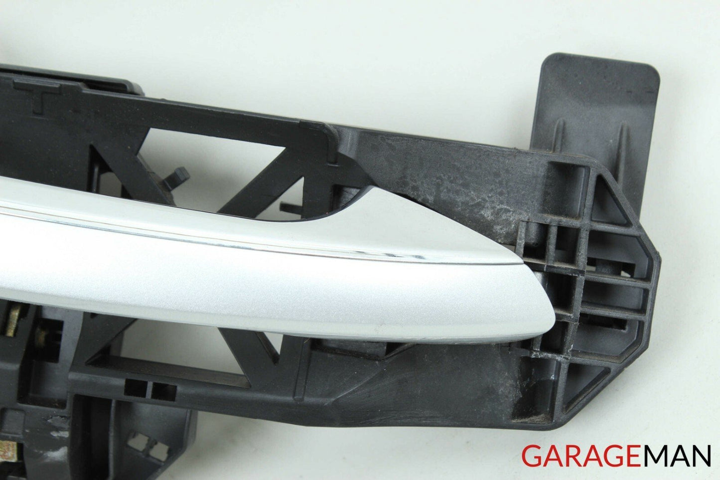 07-13 Mercedes W221 S550 S65 Front Right Passenger Side Exterior Door Handle OEM