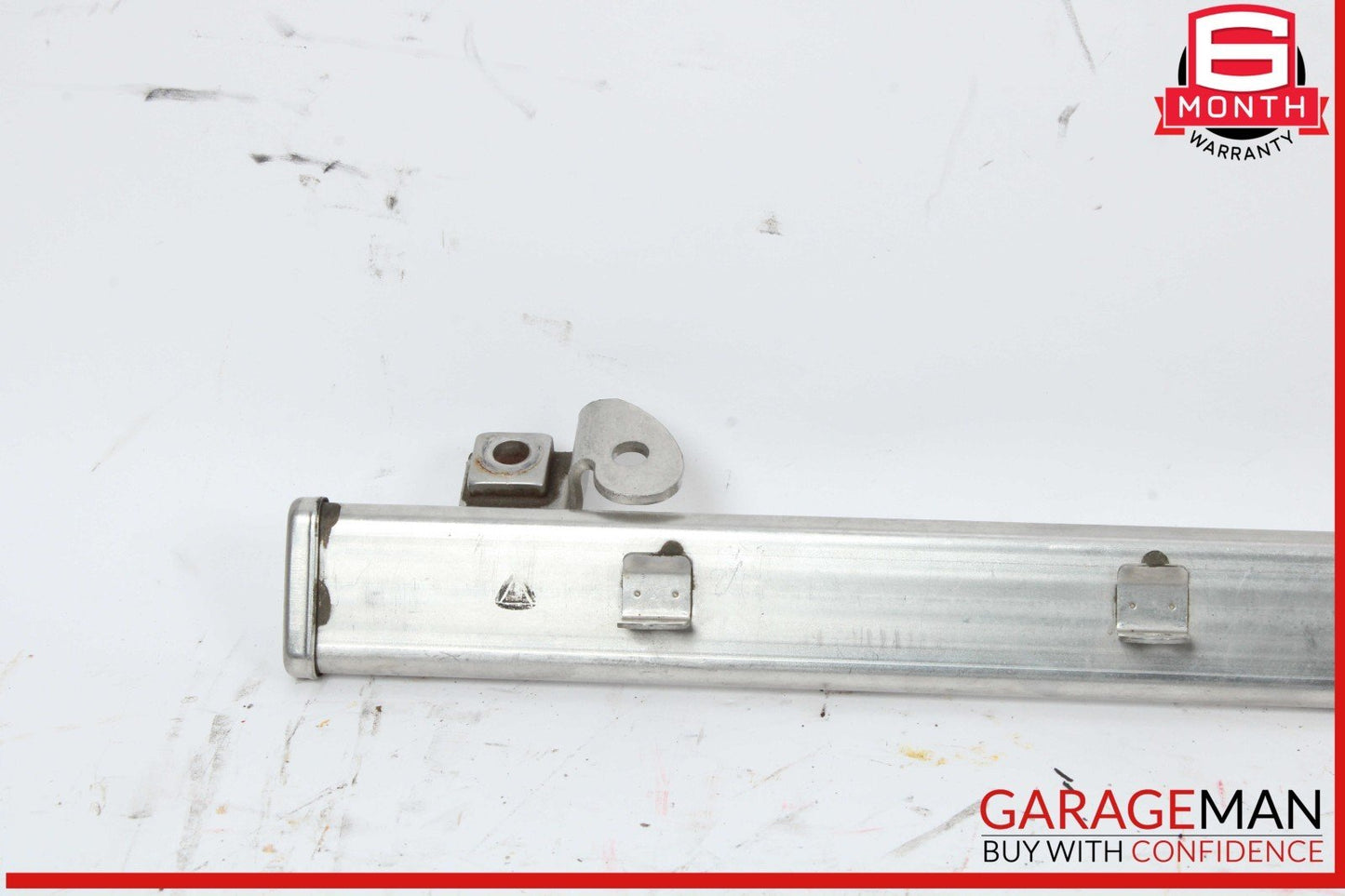 10-12 Chevrolet Malibu 2.4L Fuel Injector Engine Frame Rack OEM