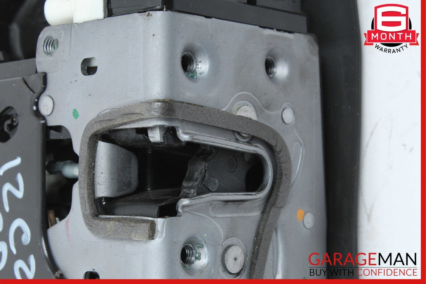 08-14 Mercedes W204 C250 C300 Rear Right Side Door Lock Latch Actuator OEM
