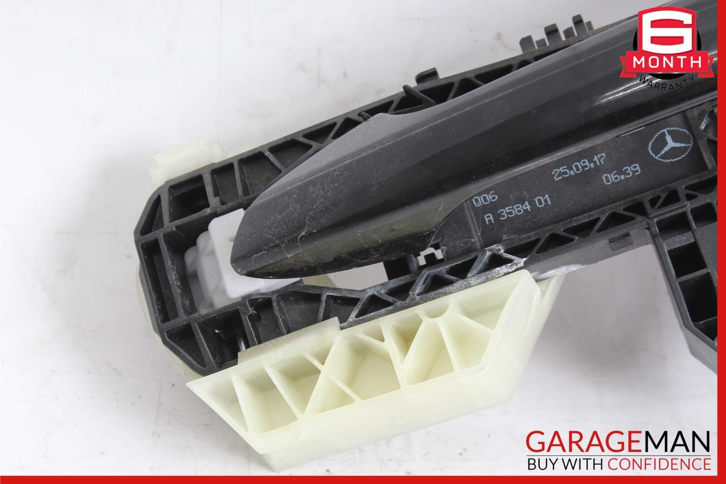 12-20 Mercedes W117 CLA250 Front Left Side Exterior Door Handle Assy Black OEM