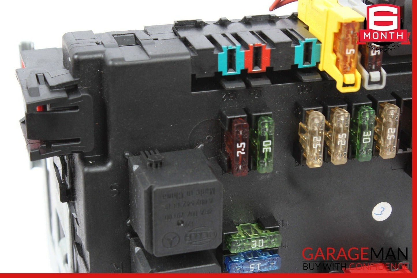 07-13 Mercedes W221 S550 CL550 Rear Trunk Fuse Box Relay Block 2215402550 OEM