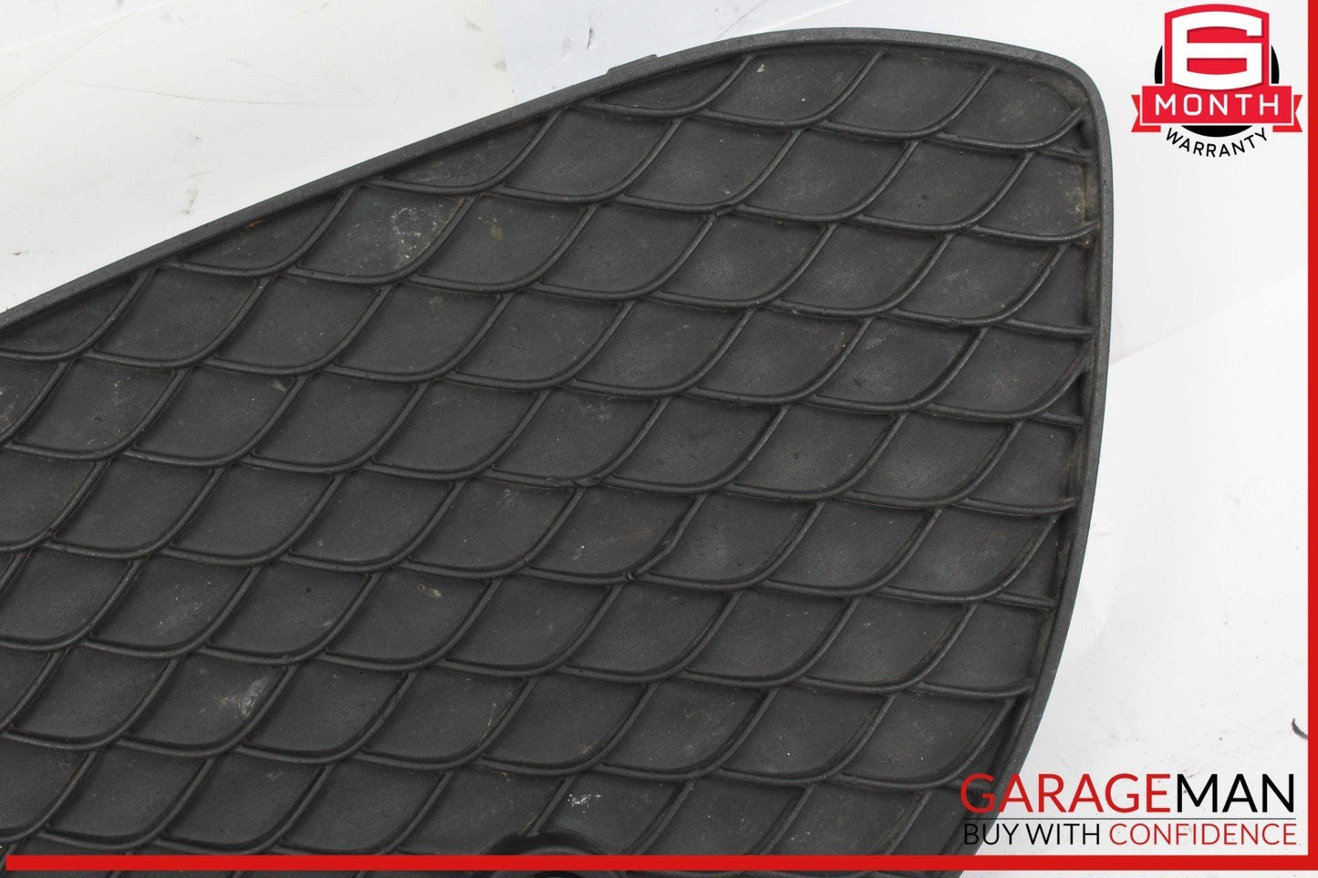 18-20 Mercedes X253 GLC350e Front Right Passenger Side Bumper Cover Grille OEM