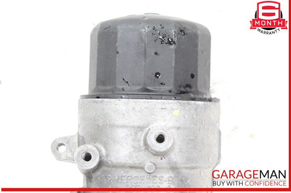 11-20 Mercedes X166 GL450 E550 Engine Oil Filter Housing 2781800410 OEM