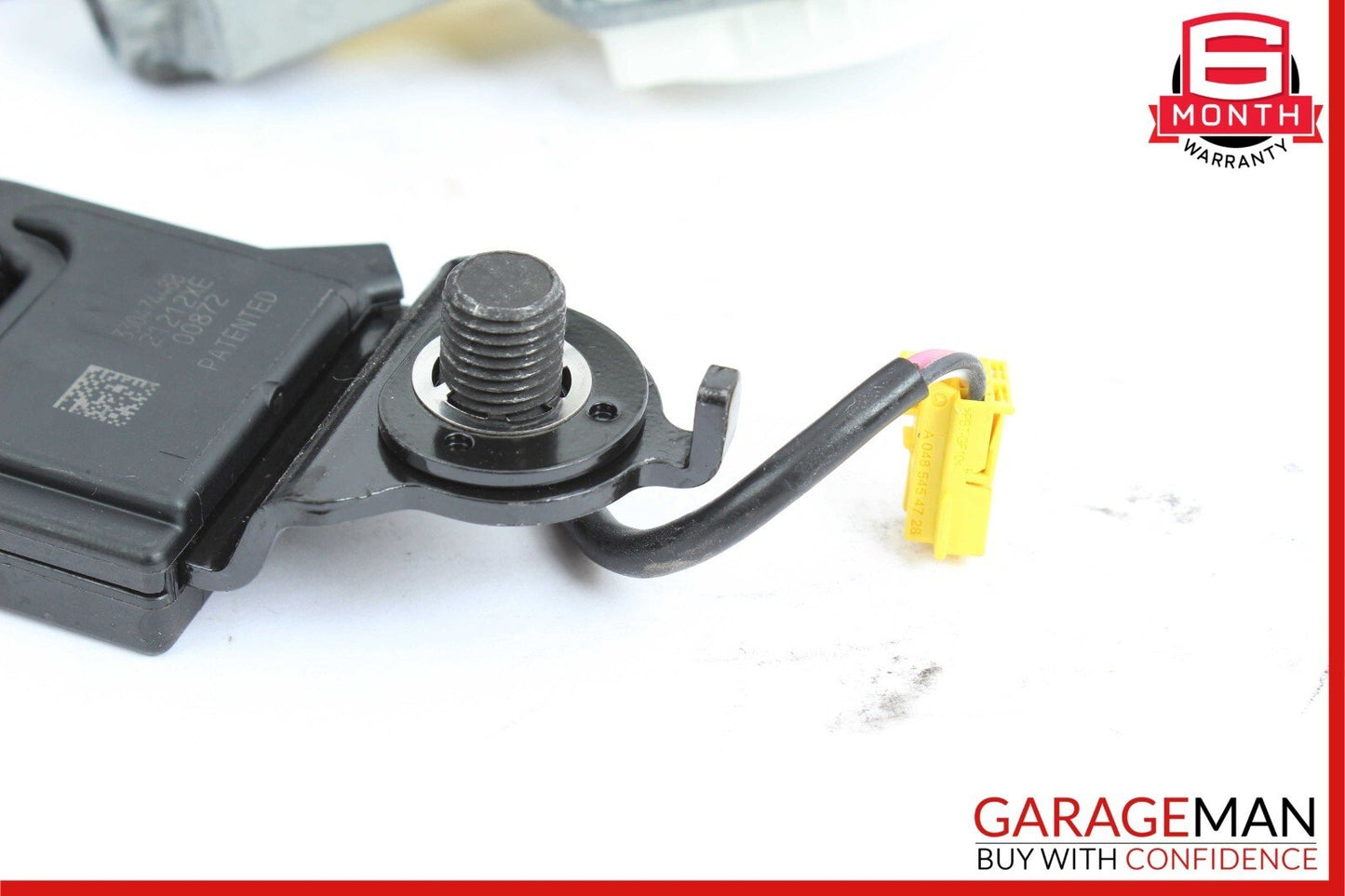 08-15 Mercedes W204 C250 C63 AMG Front Right Side Seatbelt Seat Belt Retractor