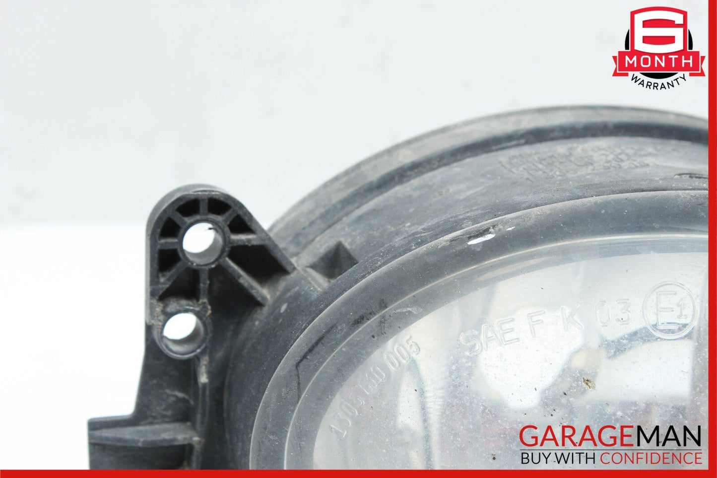 06-09 Mercedes W211 E350 CLK350 Front Right Side Fog Light Lamp Cover OEM