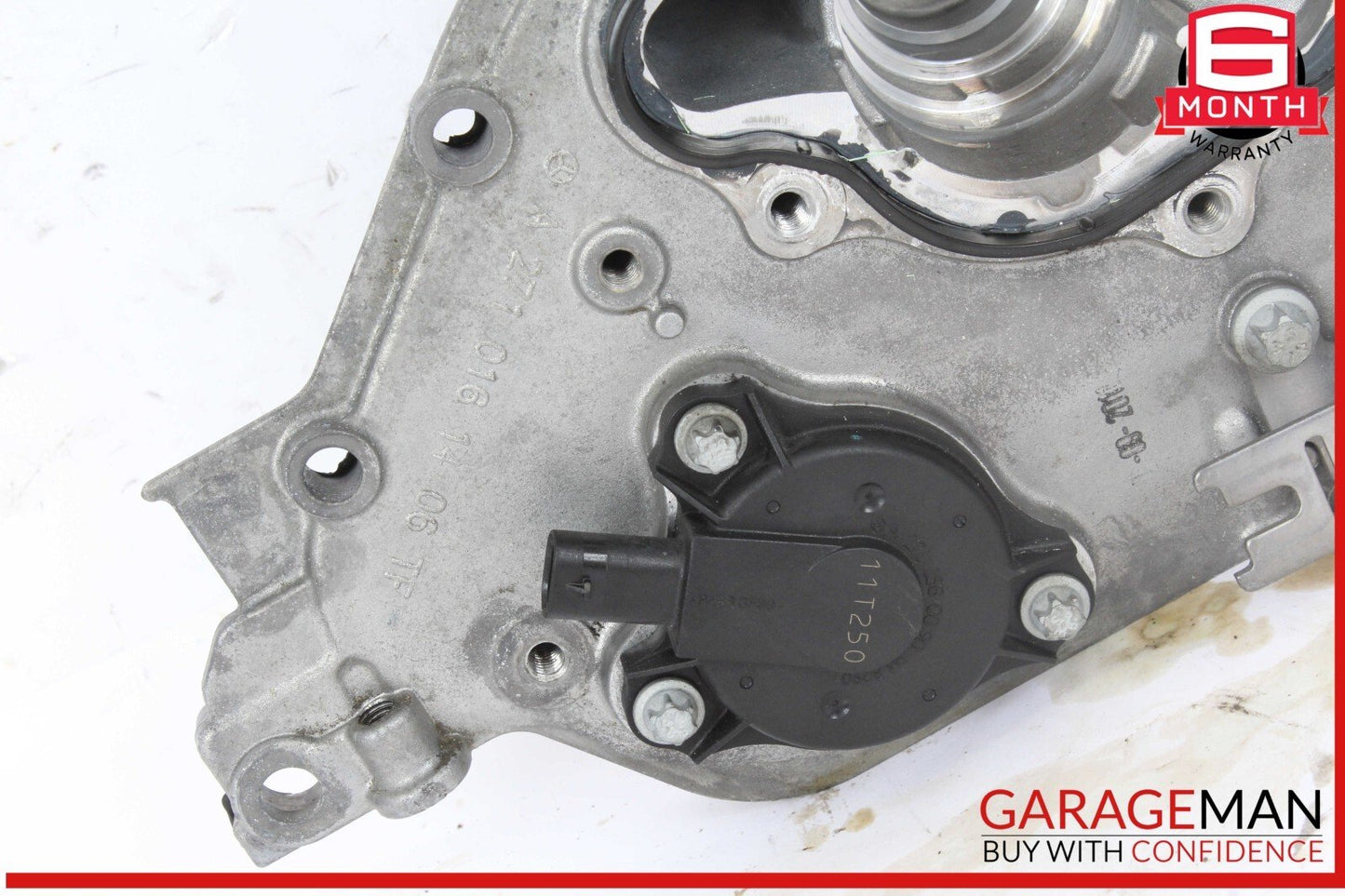 12-15 Mercedes W204 C250 SLK250 Engine Motor Valve Cover 2710161406 OEM