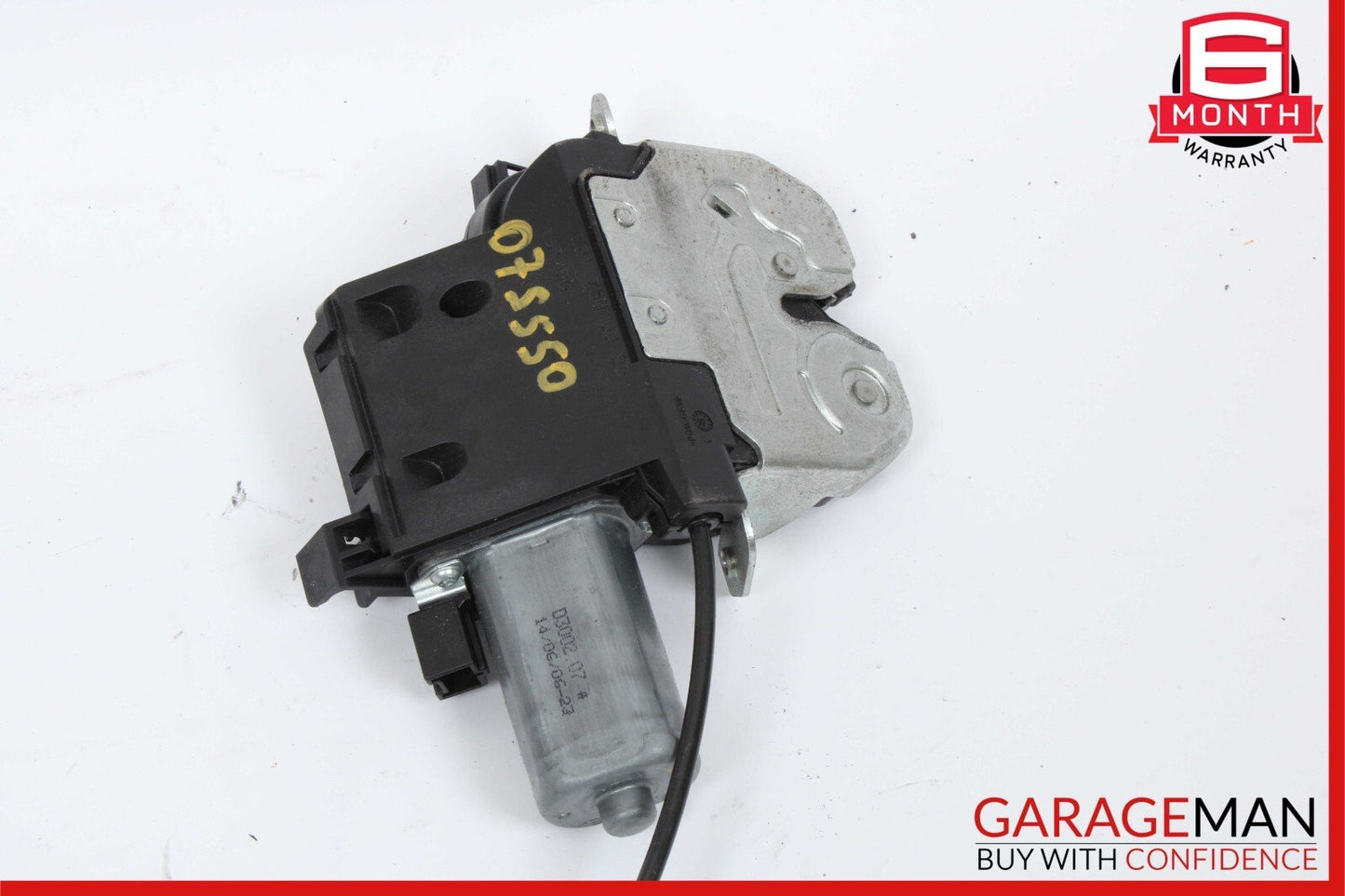 07-14 Mercedes W221 S550 CL550 Rear Trunk Lid Latch Lock Actuator w/ Cylinder