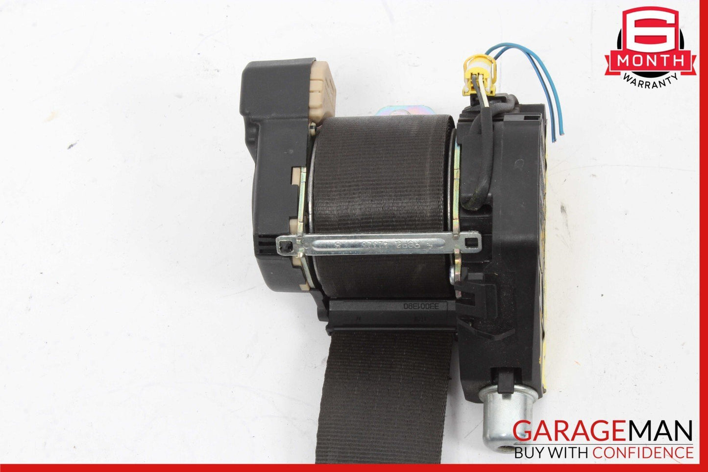 03-08 Maserati Quattroporte M139 Front Right Side Seat Belt Black OEM