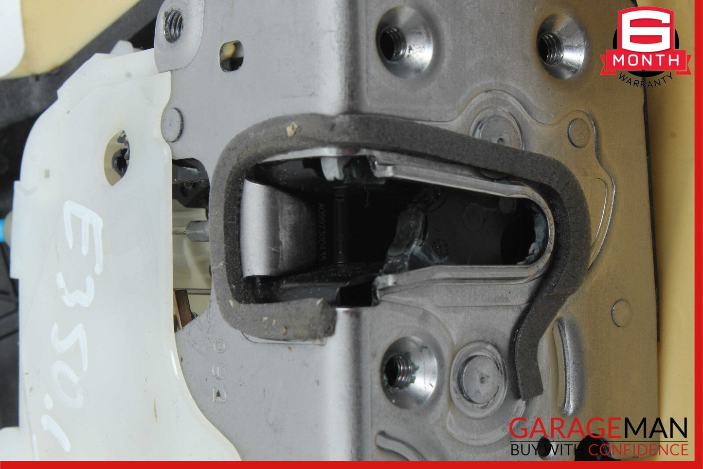 08-16 Mercedes W212 E550 E350 C250 C300 Rear Right Side Door Lock Latch Actuator