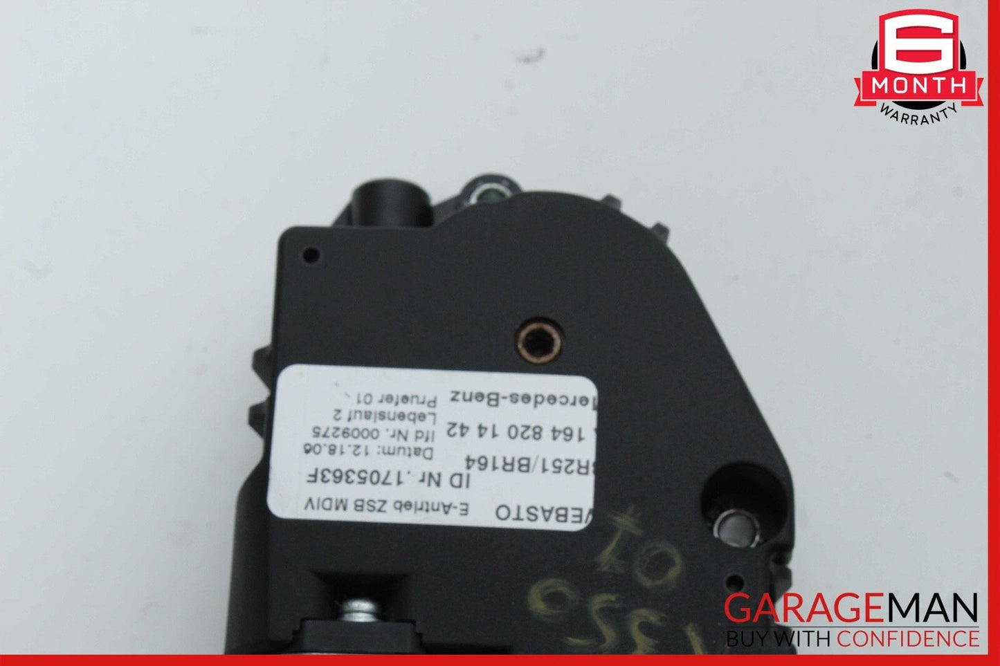 06-12 Mercedes W251 R350 4MATIC Panoramic Sunroof Sun Roof Motor 1648201442 OEM