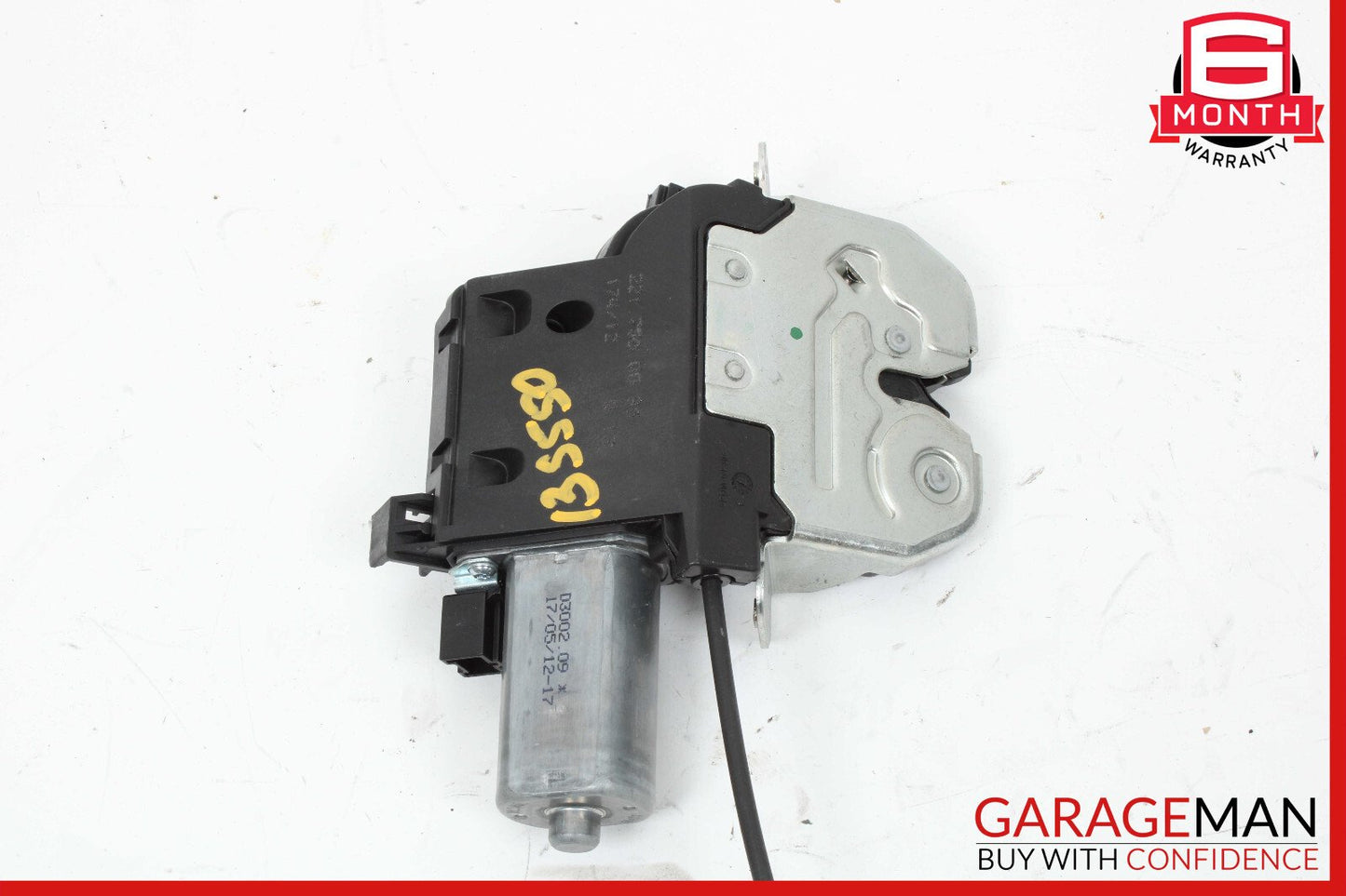 07-14 Mercedes W221 S550 S400 CL550 Rear Trunk Lid Latch Lock Actuator OEM
