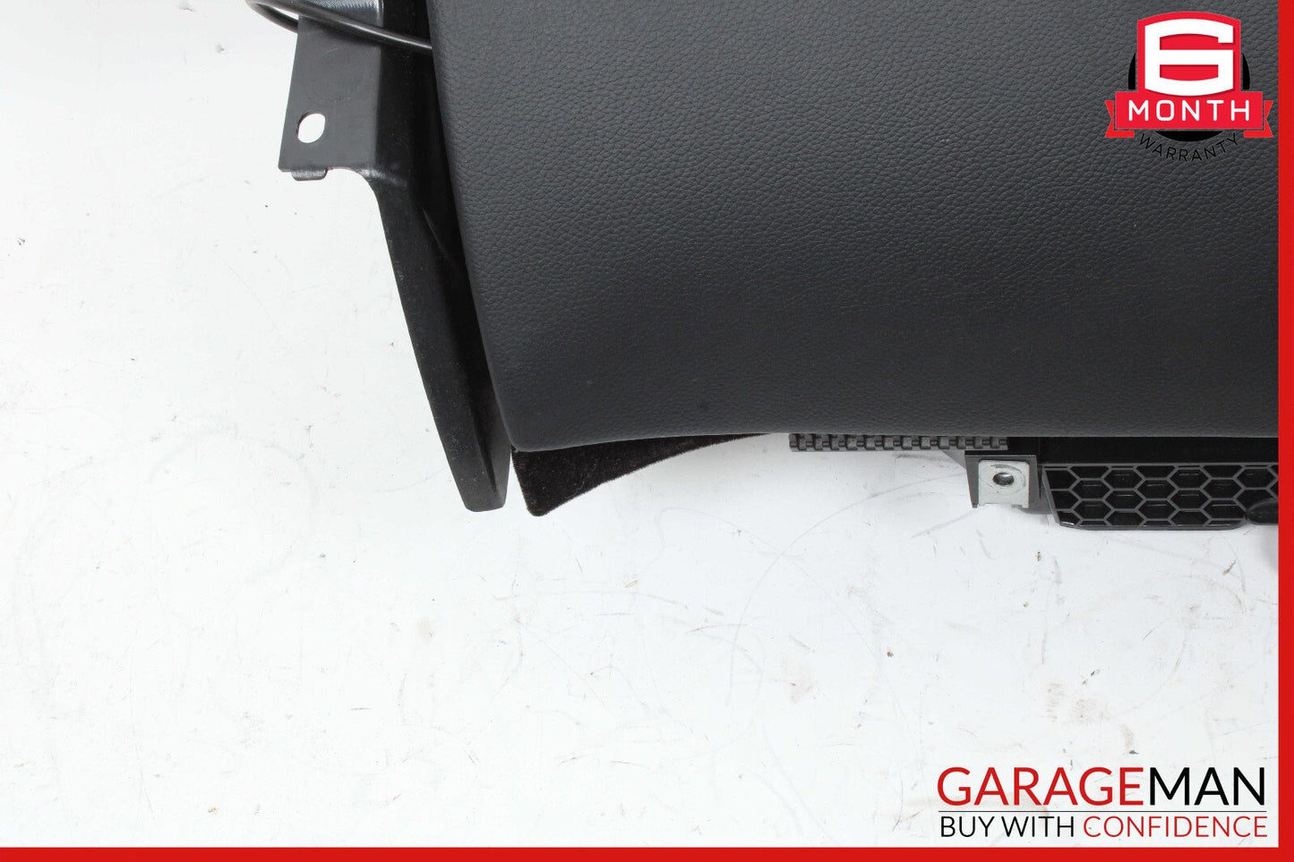 06-11 Mercedes W219 CLS500 Dash Glove Box Storage Tray Compartment Assembly OEM