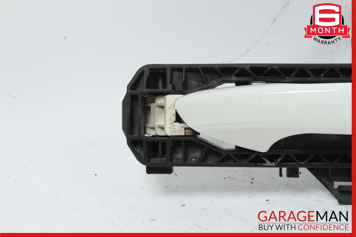 08-11 Mercedes W204 C350 C300 Right Side Exterior Door Handle Rear / Front White
