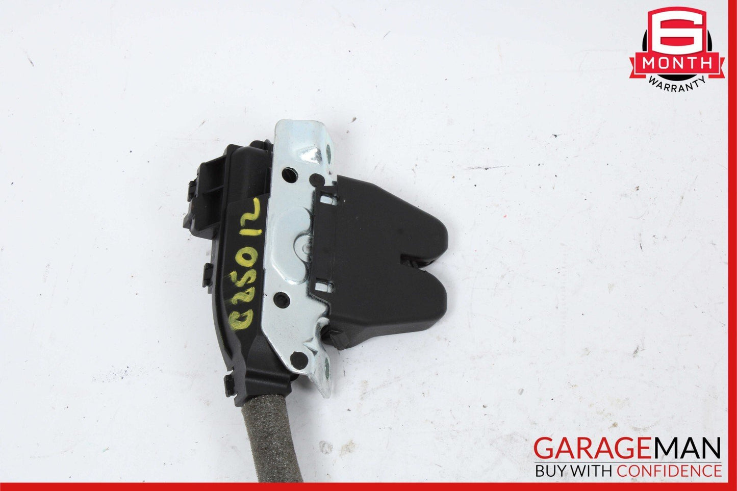 08-17 Mercedes W204 C350 C300 E400 Rear Trunk Lid Latch Lock Actuator Assembly
