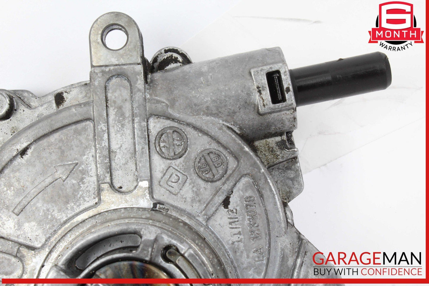 06-11 Mercedes W204 C300 Engine Motor Brake Vacuum Pump 2722300565 OEM