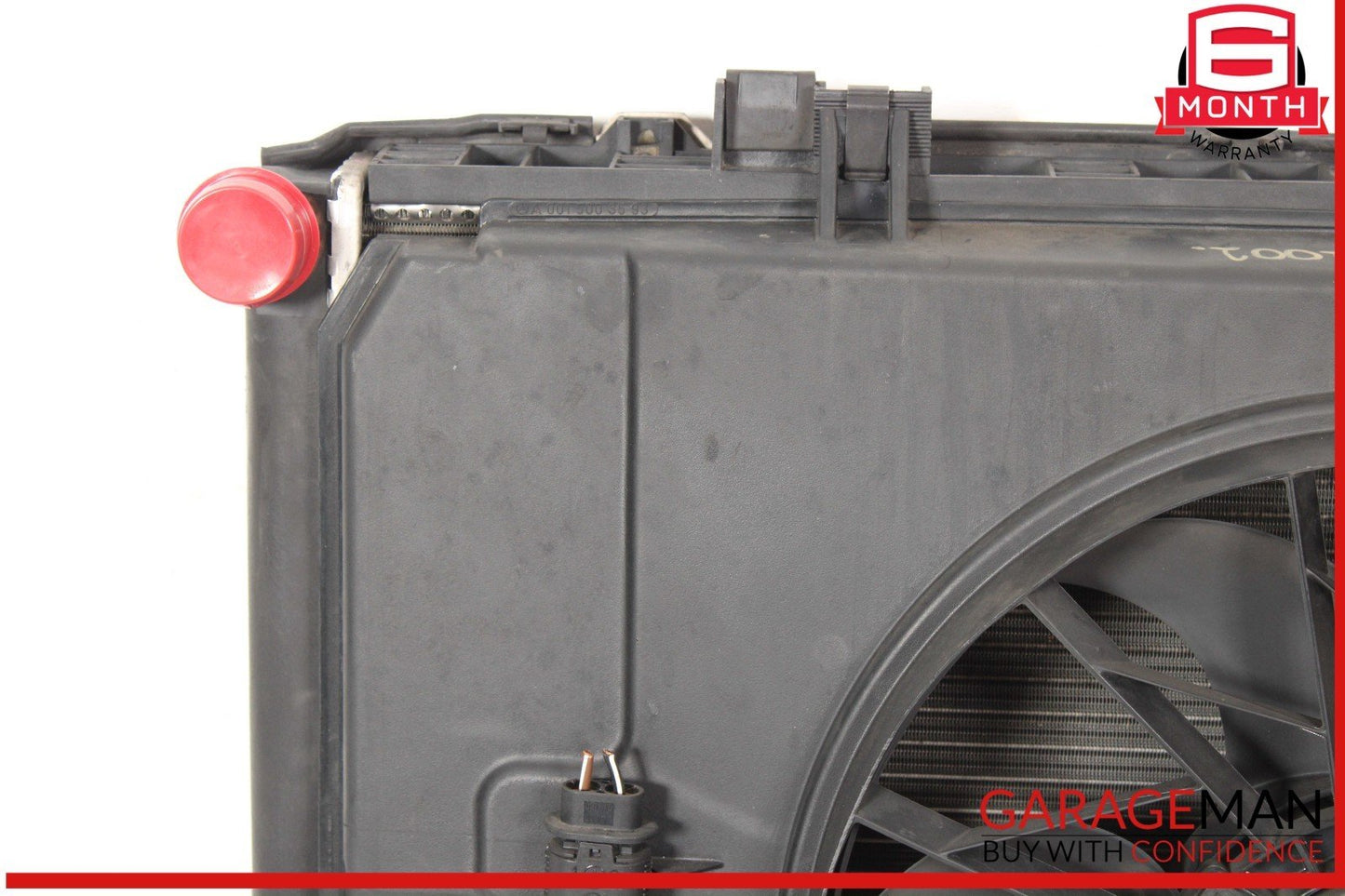 98-02 Mercedes W210 E320 Engine Motor Cooling Radiator Assembly OEM