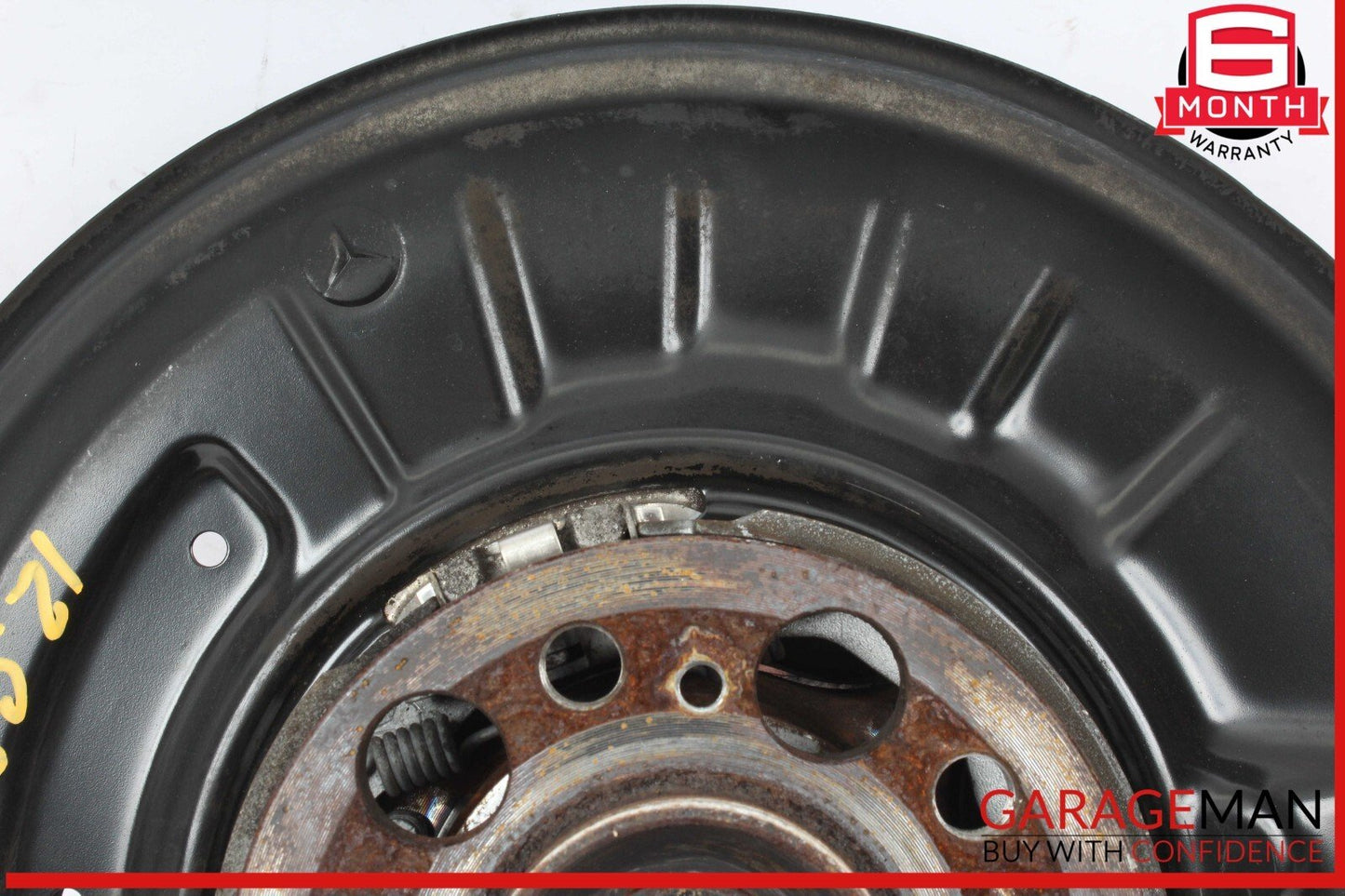 08-17 Mercedes W204 C250 C350 Rear Left Side Wheel Spindle Knuckle Hub OEM