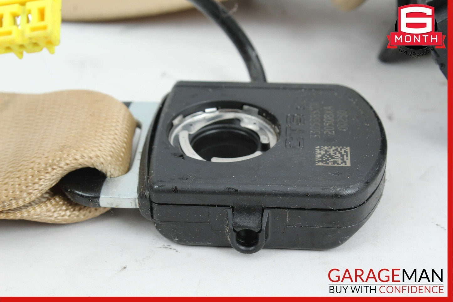 10-13 Mercedes W221 S400 S550 Front Right Side Seatbelt Seat Belt Retractor OEM