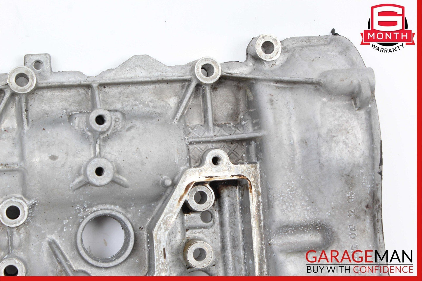 06-13 Mercedes W204 C300 CLK350 SLK350 Left Side Cylinder Head Valve Cover OEM