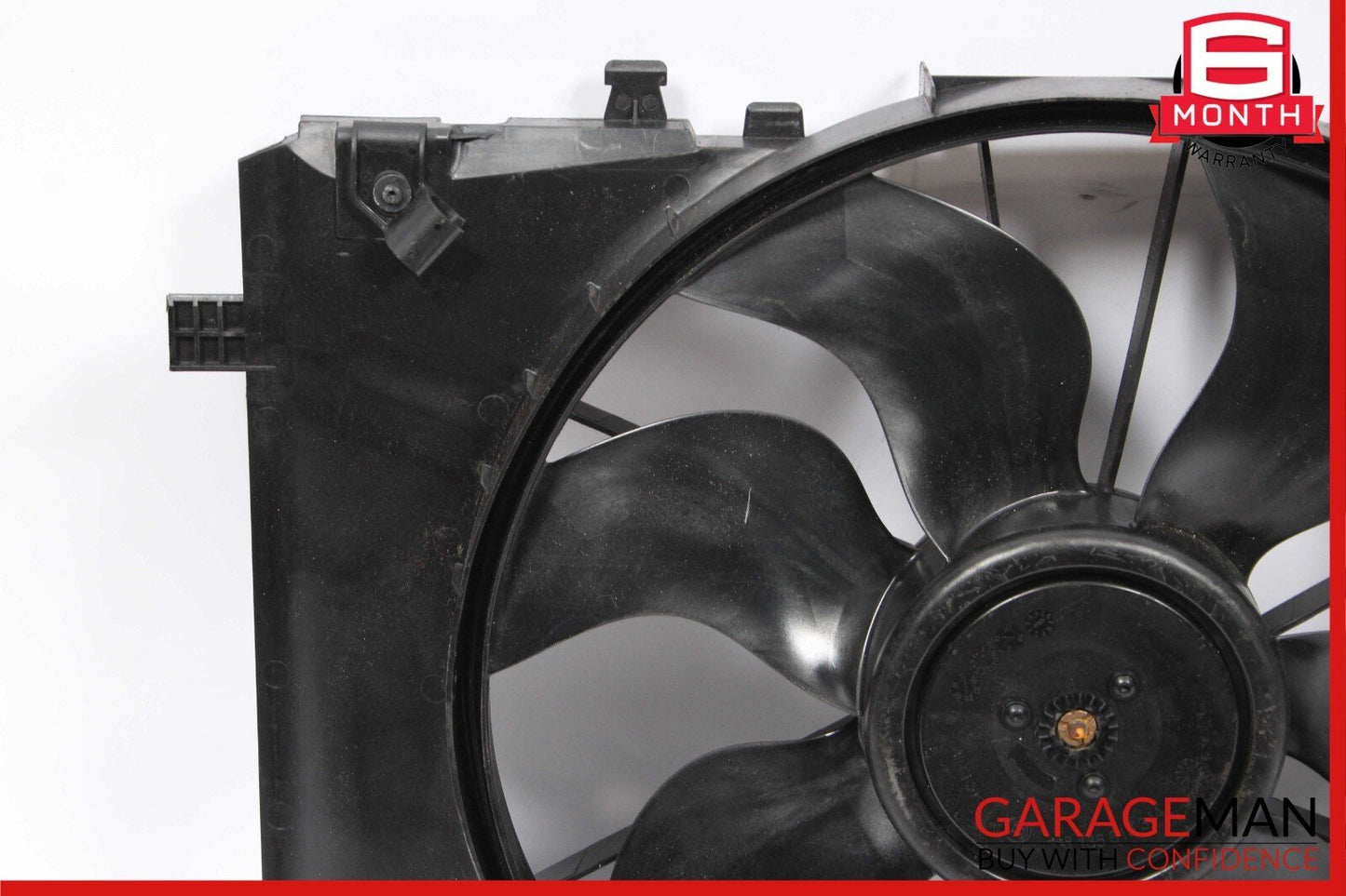 08-18 Mercedes W204 C250 E350 Engine Radiator Cooling Fan Motor Assembly OEM