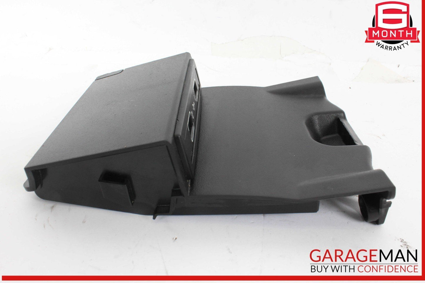 14-18 Mercedes W117 CLA250 Multimedia USB Input/Connection Adapter Module OEM