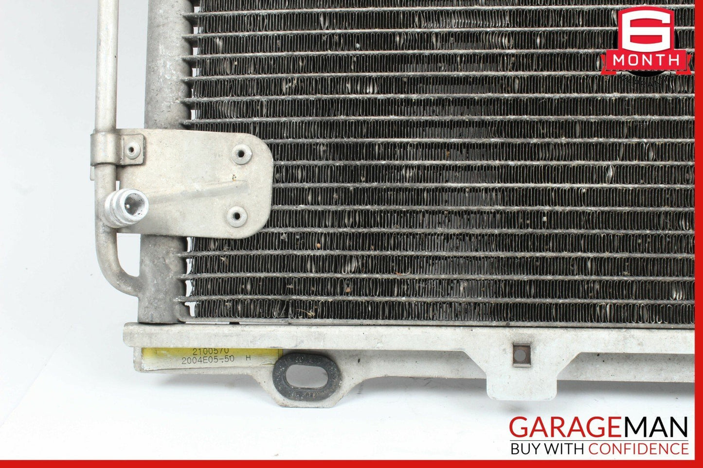 98-02 Mercedes W210 E320 Behr Engine Cooling Radiator Assembly 2105001203 OEM
