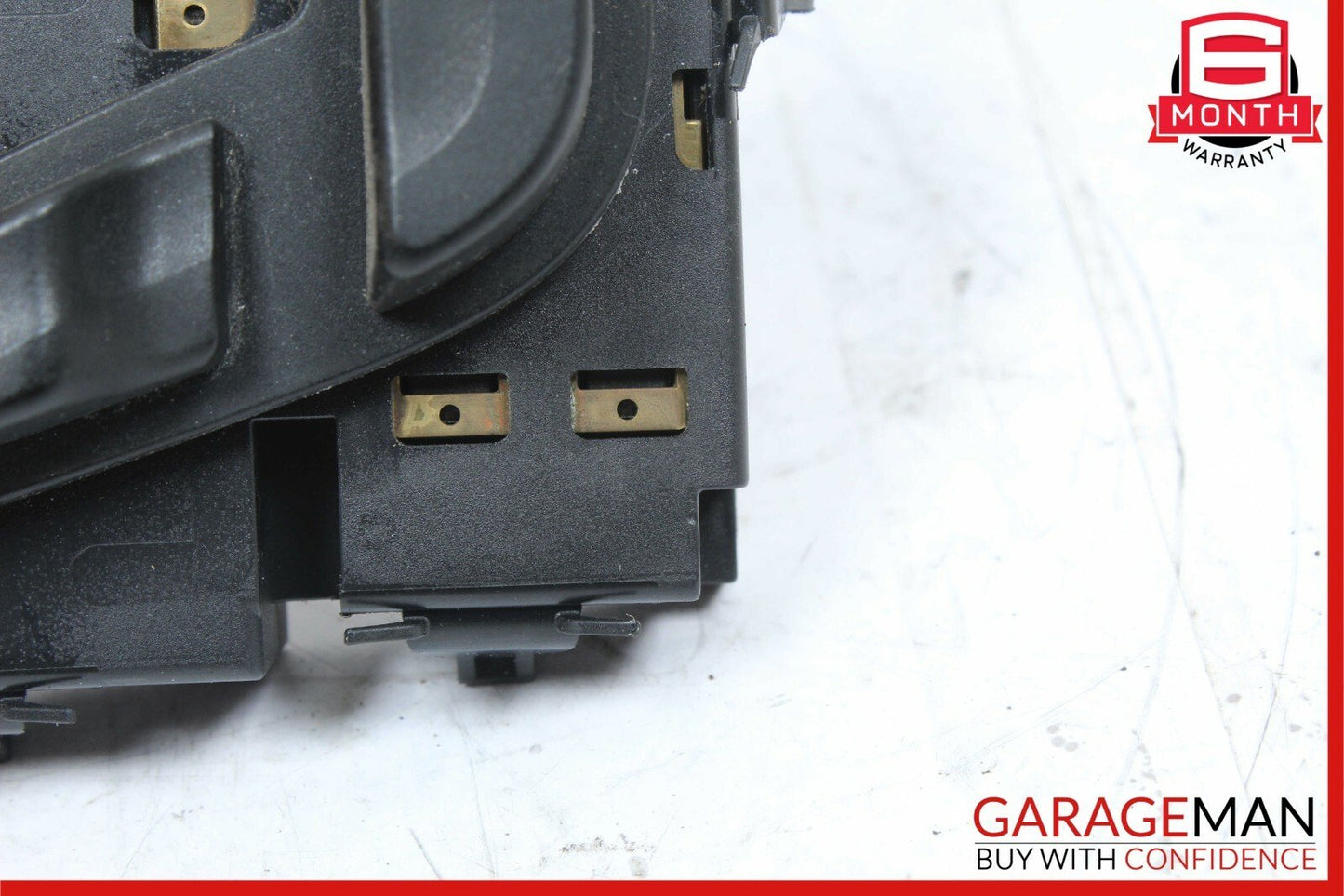 08-14 Mercedes W204 C250 C300 Front Right Side Seat Adjust Control Switch Module