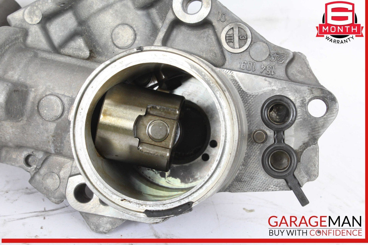 11-14 Mercedes W218 CLS550 E550 CL550 Engine High Pressure Fuel Pump Housing