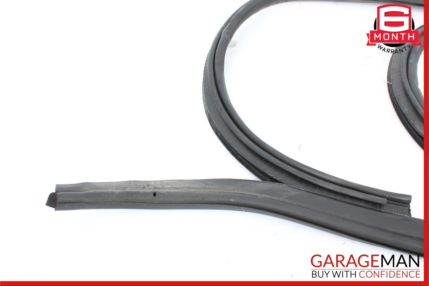 15-18 Ferrari California T Rear Trunk Lid Weatherstrip Gasket Seal Rubber OEM