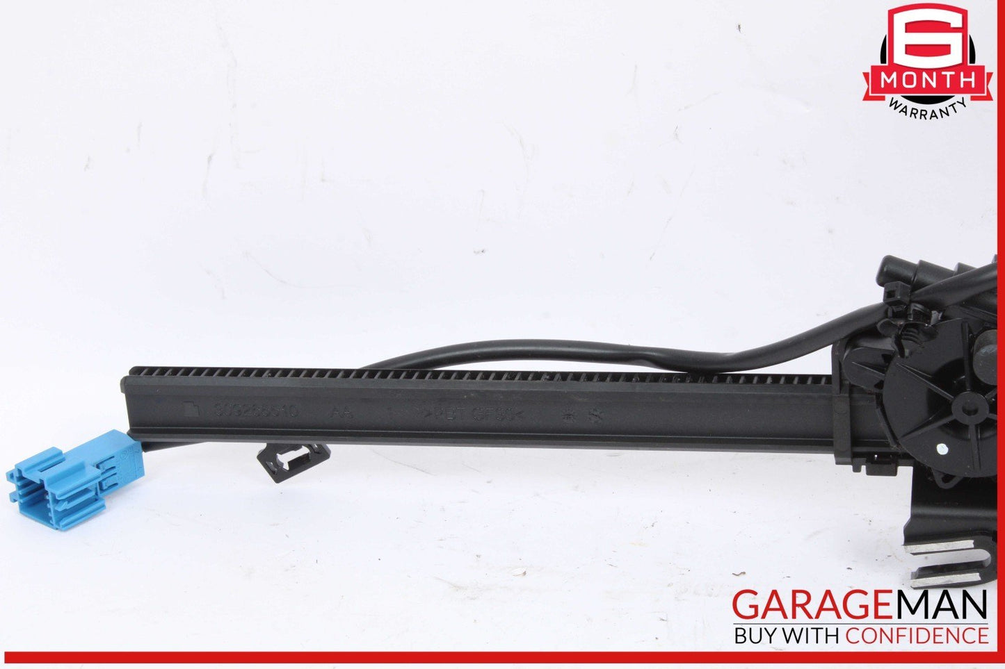 17-20 Mercedes W205 C300 4MATIC Front Left Side Seat Belt Feeder Motor OEM