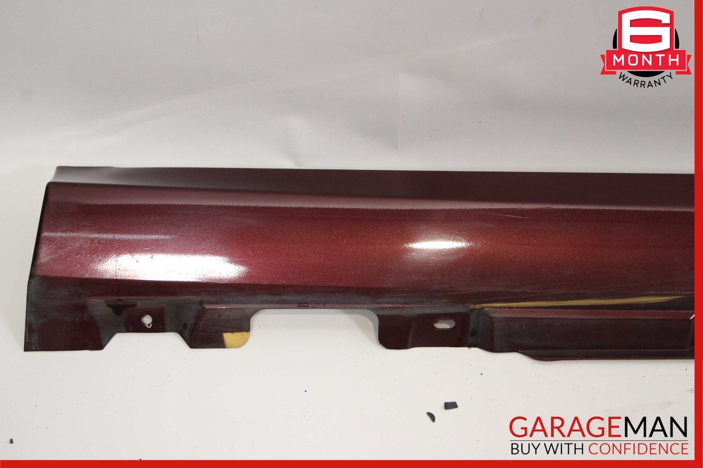 06-13 Mercedes W251 R350 R320 R500 Right Side Skirt Rocker Moulding Panel Red