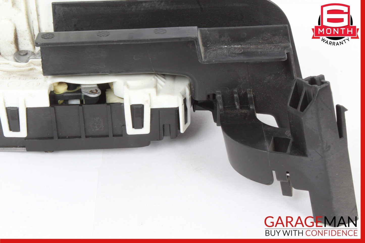 14-20 Mercedes X156 GLA250 CLA180 Front Left Side Door Lock Latch Actuator OEM