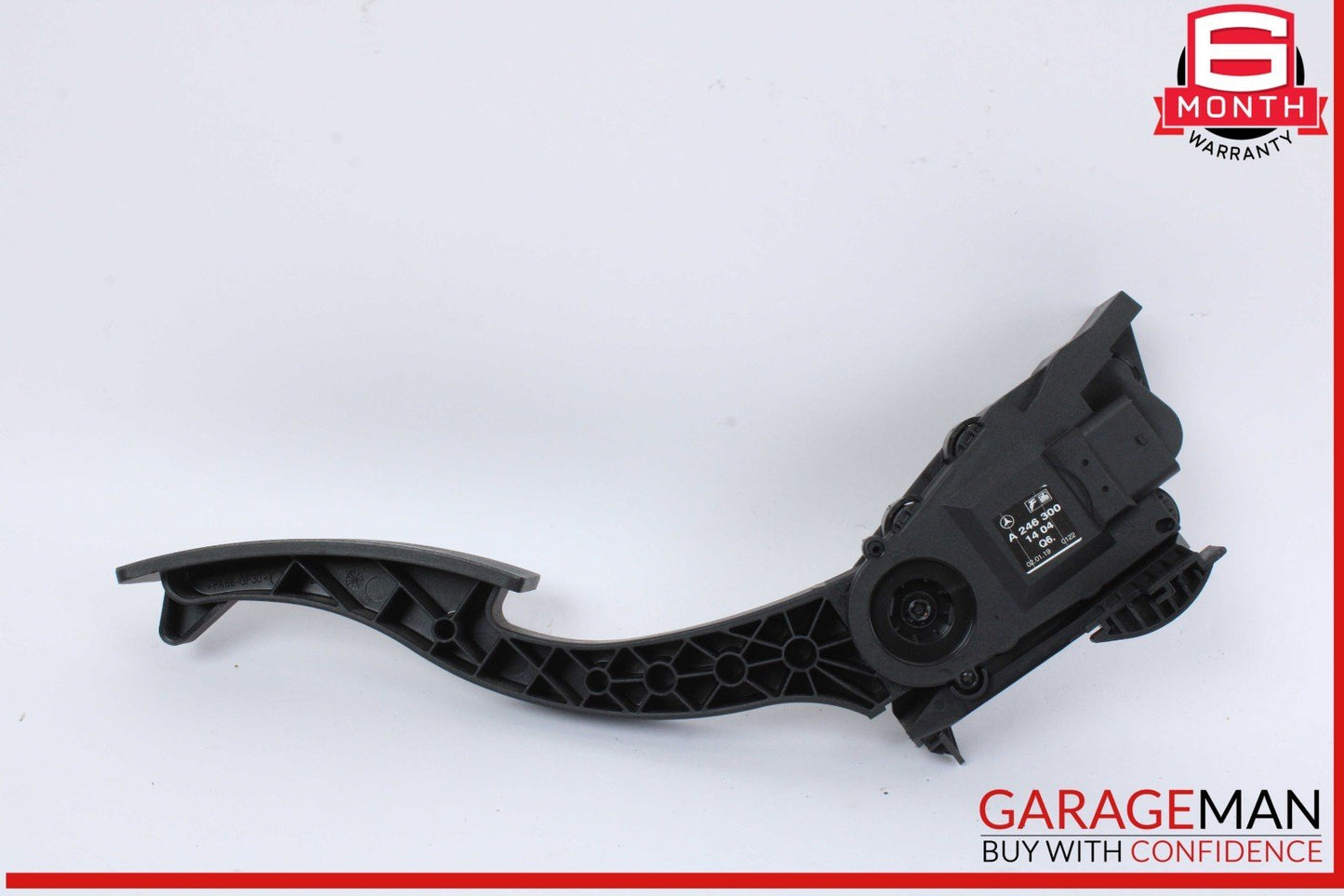 14-19 Mercedes X156 GLA250 CLA250 Throttle Accelerator Gas Pedal w/ Sensor OEM