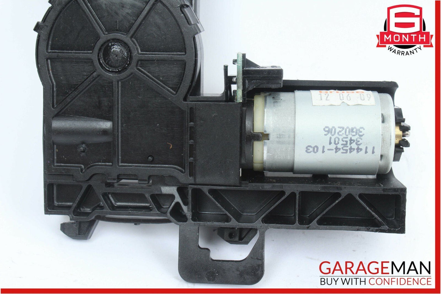 06-11 Mercedes CLS500 E550 Front Right / Left Side Seat Headrest Adjust Motor