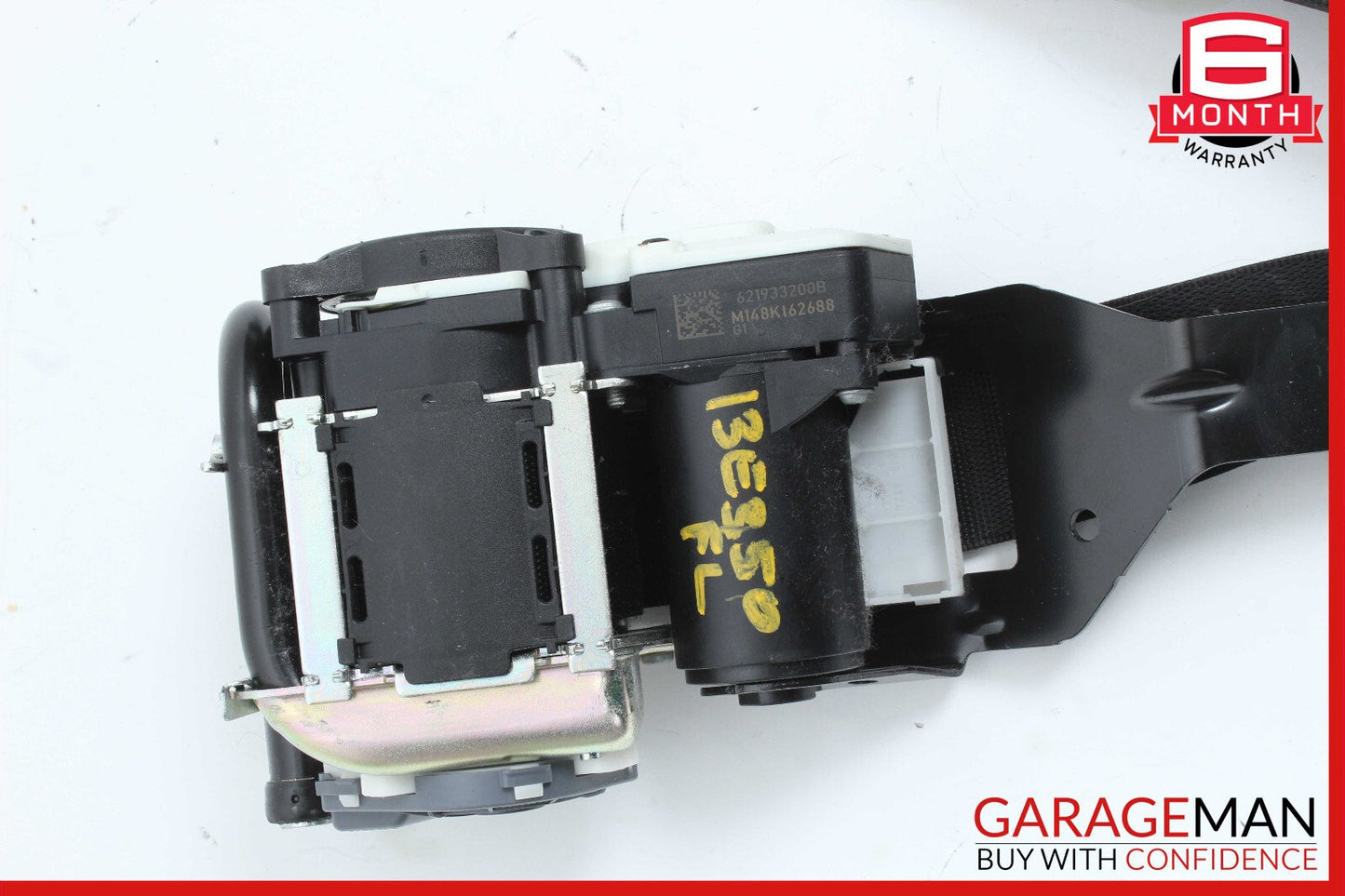 10-13 Mercedes W212 E350 Front Left Driver Side Seatbelt Seat Belt Retractor OEM