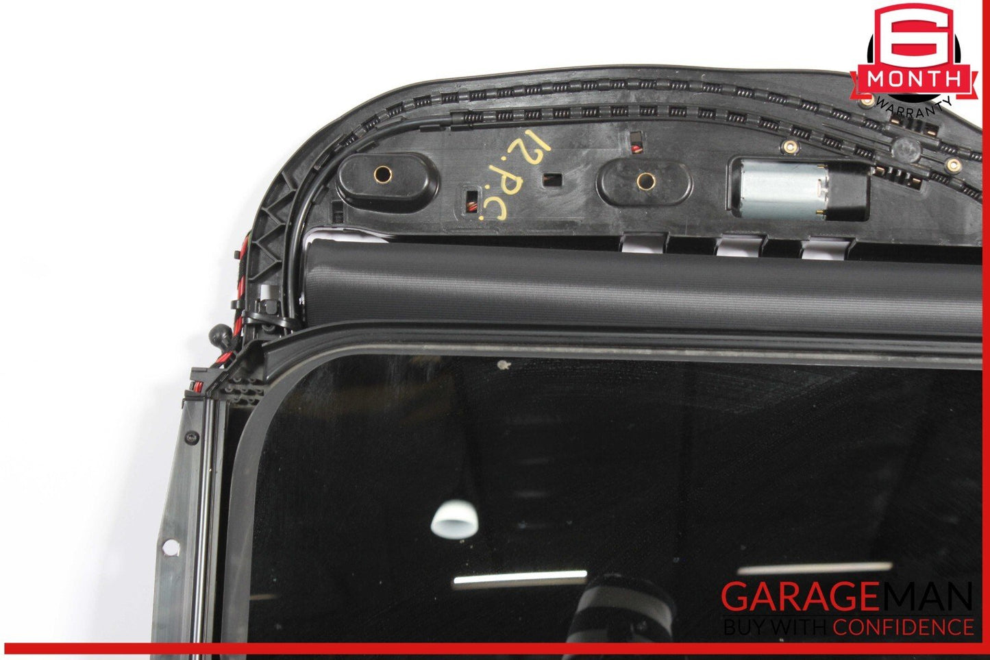 11-18 Porsche Cayenne 958 Panoramic Roof Glass Frame Black OEM