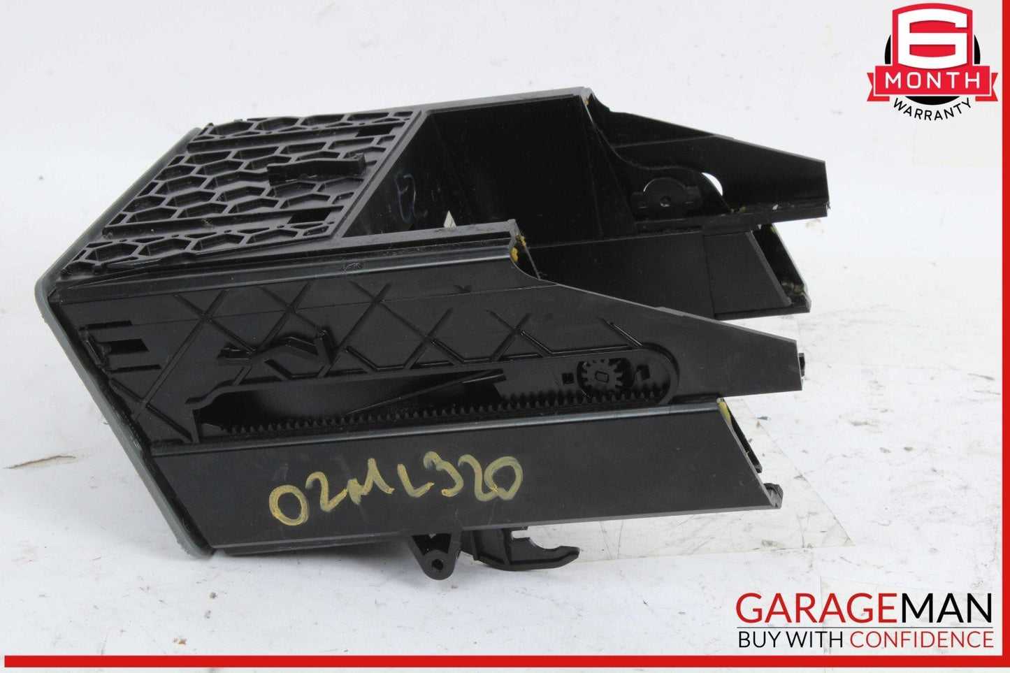 98-05 Mercedes W163 ML320 Front Center Console Dual Cup Holder 1636800714 OEM