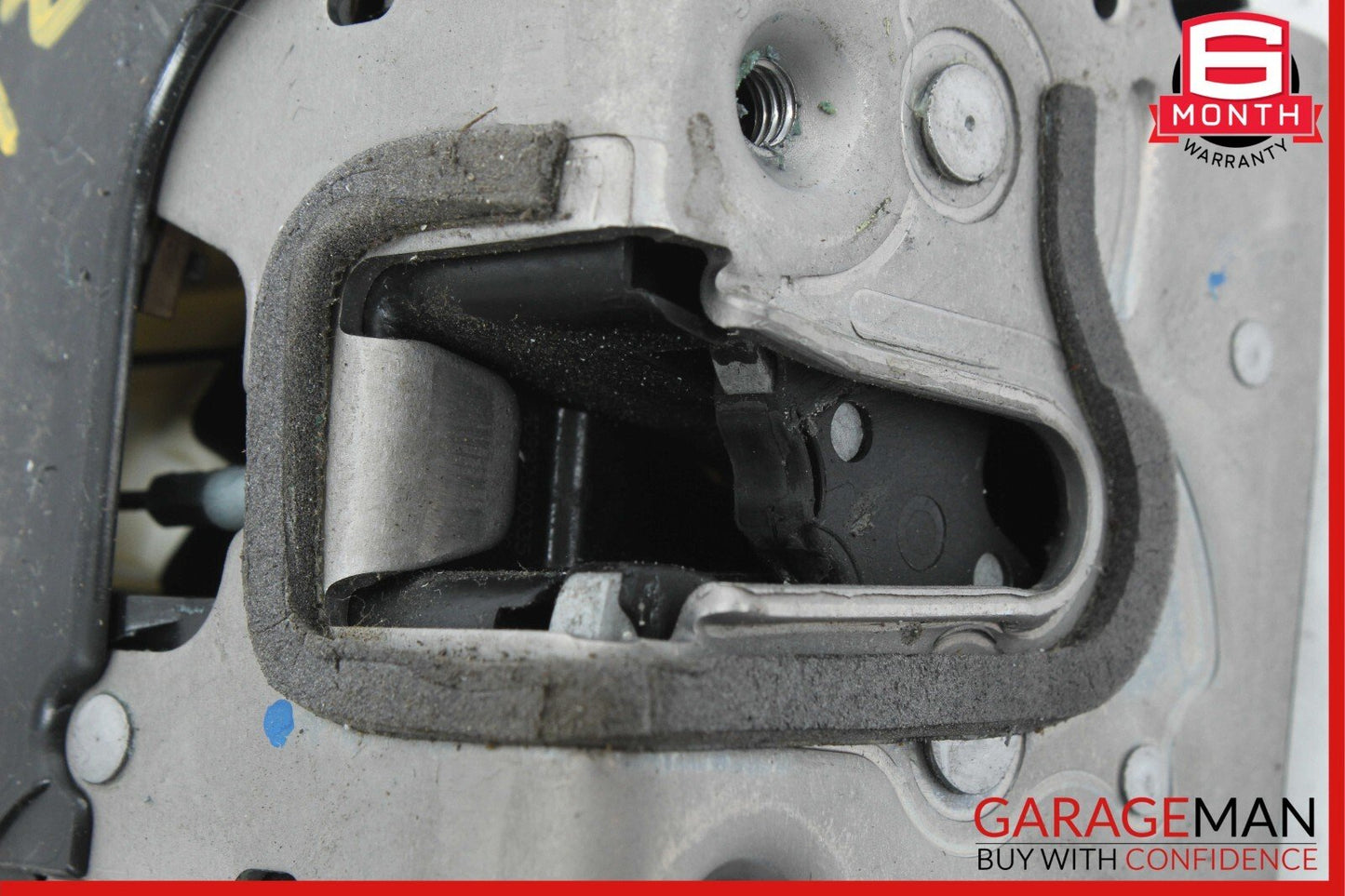 08-14 Mercedes W204 C250 C300 C350 Rear Left Side Door Lock Latch Actuator OEM