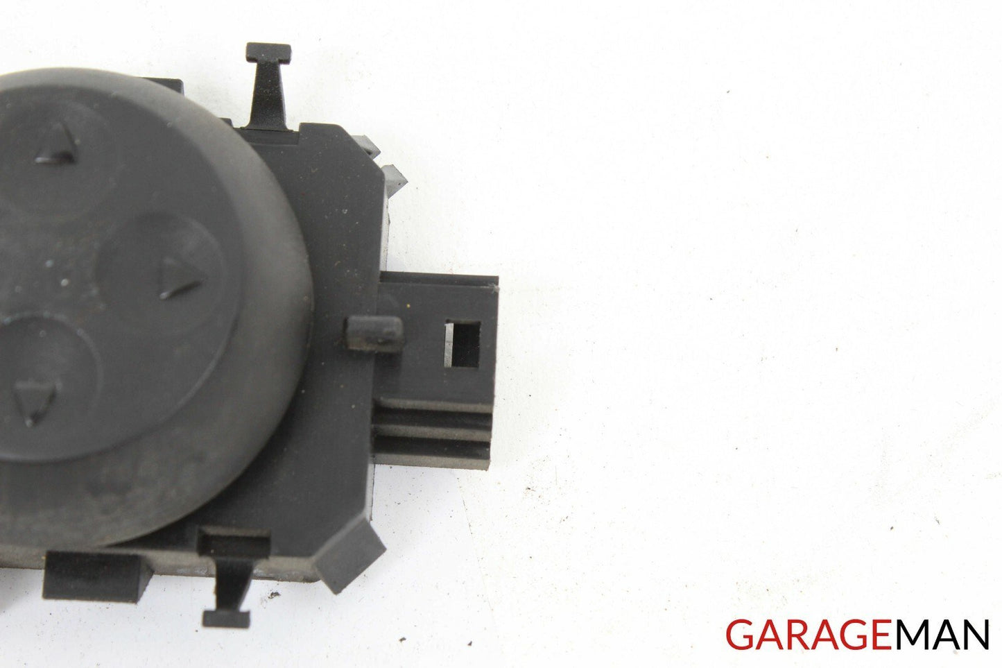 10-16 Mercedes W218 CLS500 CLS550 Front Right Side Seat Lumbar Control Switch