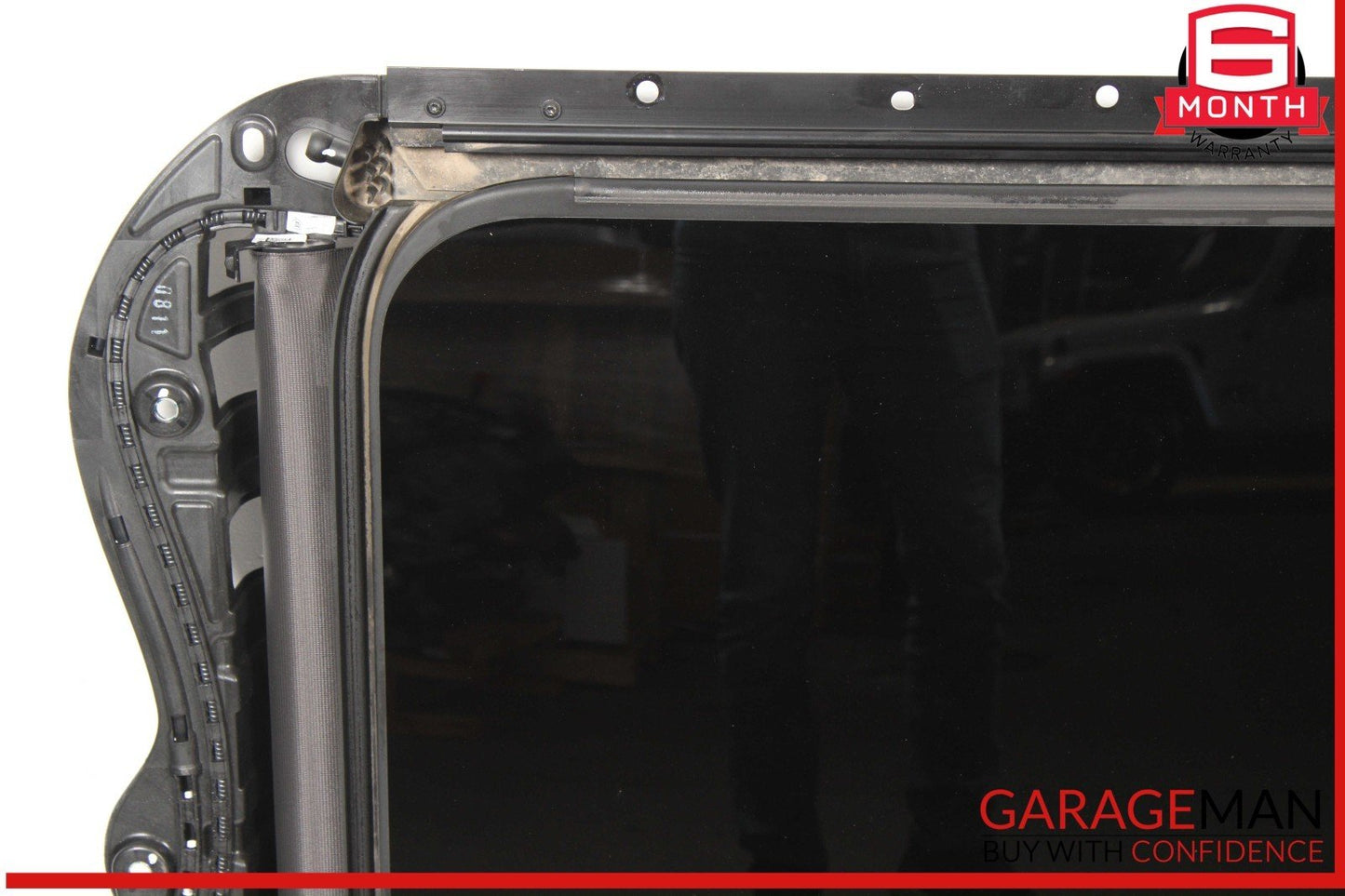 15-24 Porsche Macan 95B Panoramic Roof Glass Frame Black OEM