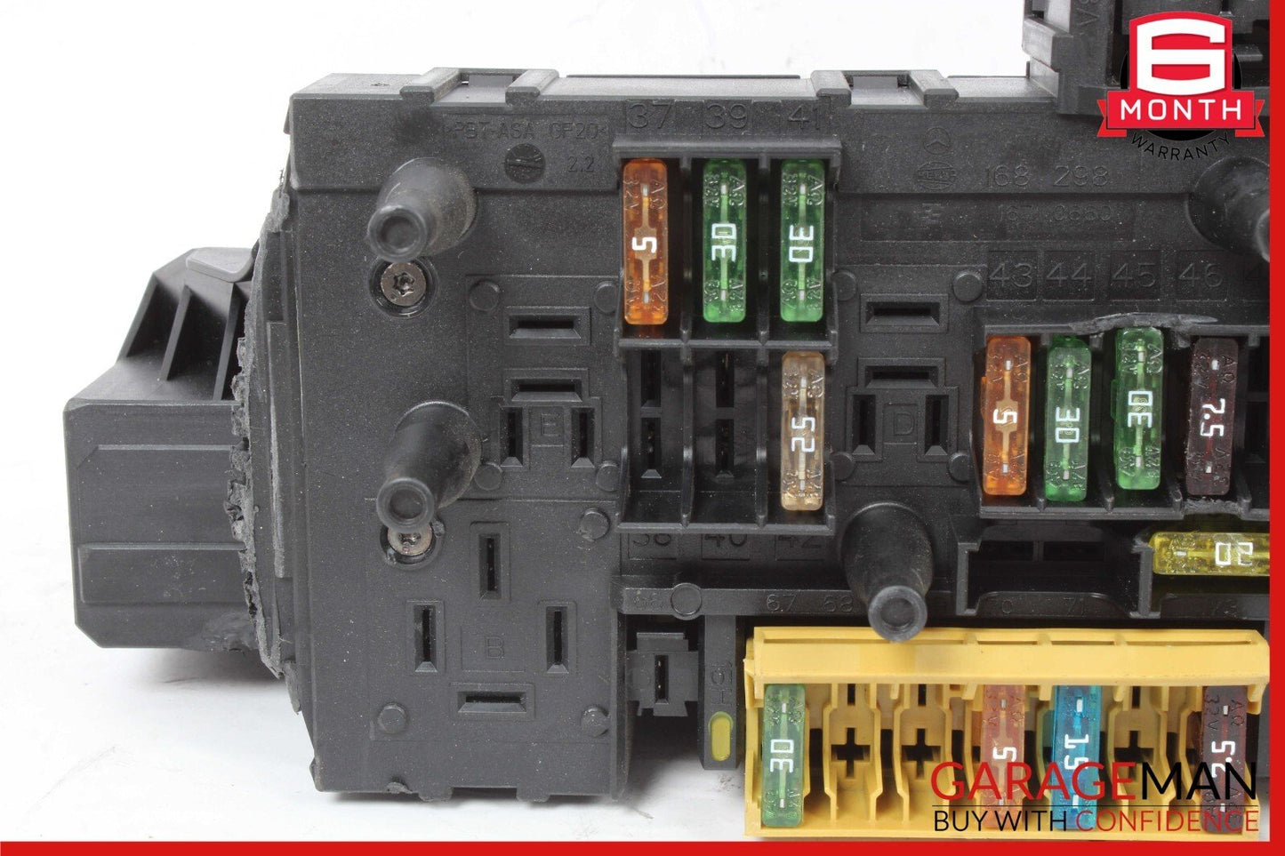 12-14 Mercedes W204 C250 C350 C63 AMG Rear SAM Module Relay Fuse Box Assy